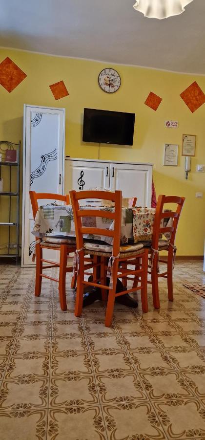 Casa Soggiorno Il Quetzales Valenza Ngoại thất bức ảnh